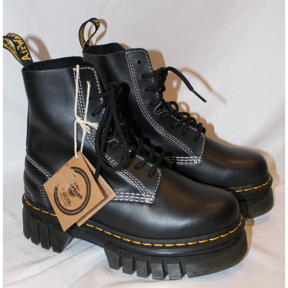 DR. MARTENS WOMENS AUDRICK 8 EYE‎ LEATHER PLATFORM LACE UP COMBAT BOOTS 6 BLACK - Picture 1 of 7